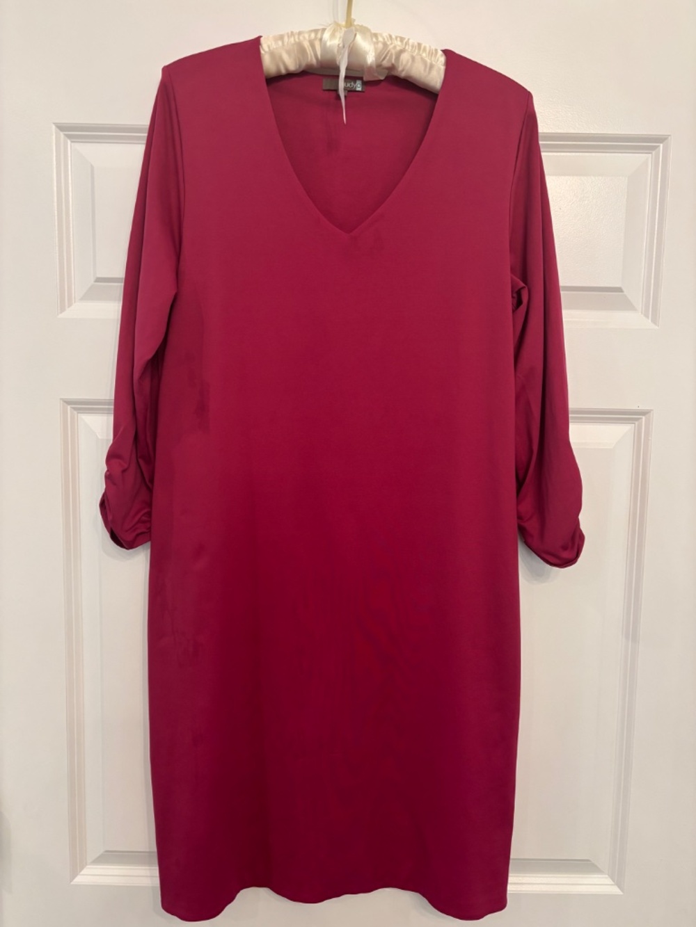 MAGENTA SEATH DRESS